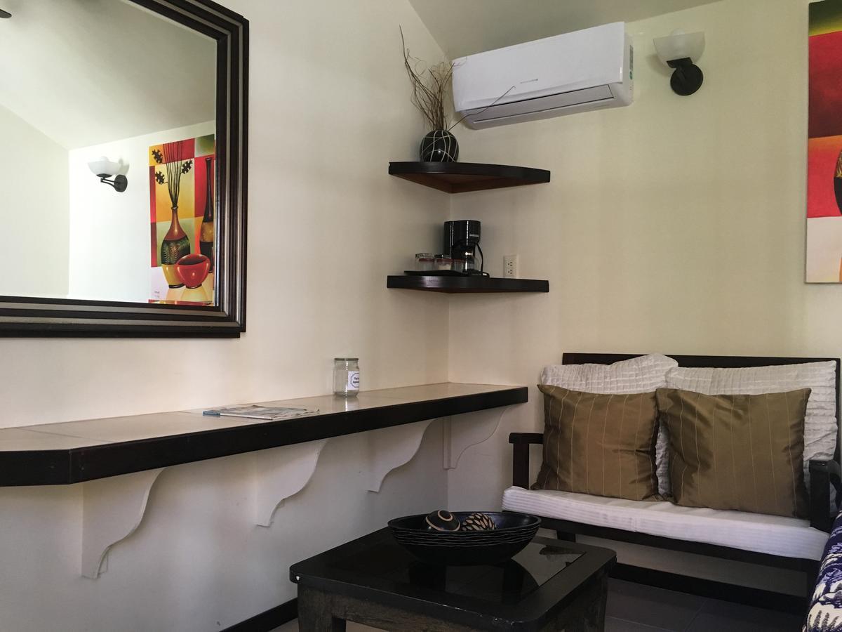Blue Wave Guest House Caye Caulker Bagian luar foto